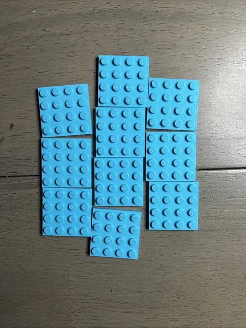 LEGO 3031 Medium Azure Baseplate 4x4 - 10 Pieces