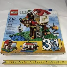 BRAND NEW LEGO SET 31010 CREATOR 3-IN-1 TREEHOUSE RETIRED RARE