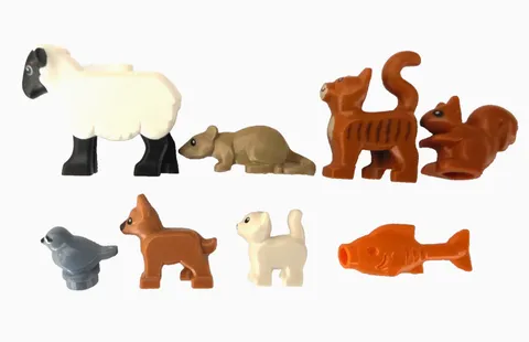 LEGO Animal Minifigures: 8 Assorted Animals (Set: A) (New, Unused)