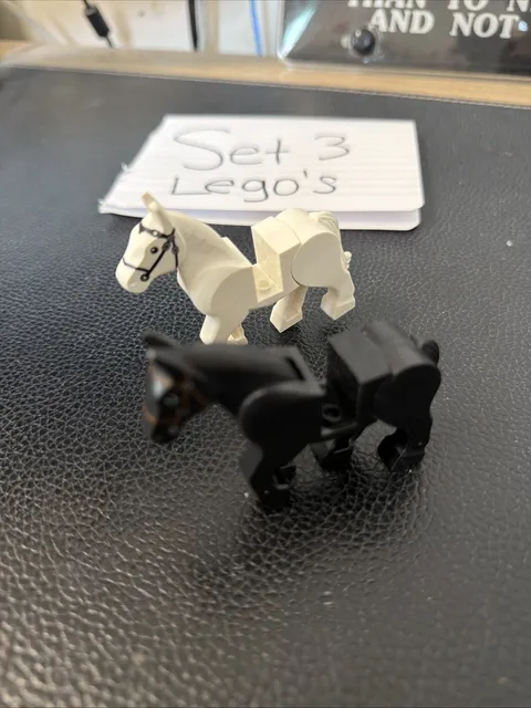 Lego Horses  Black & White