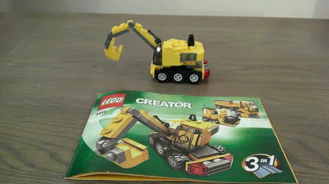 CREATOR: Mini Construction (4915) 100% Complete w Instructions