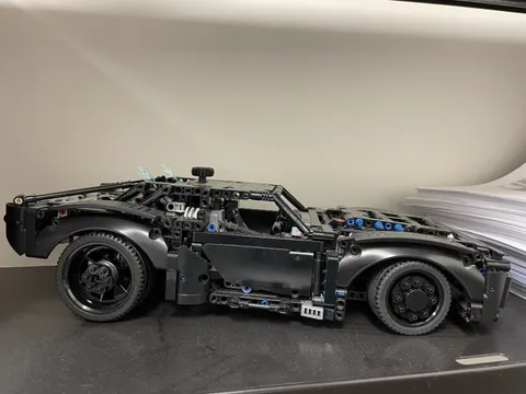 LEGO TECHNIC: THE BATMAN - BATMOBILE (42127)