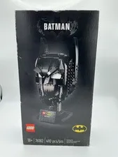 LEGO Super Heroes: Batman Cowl (76182) - H1
