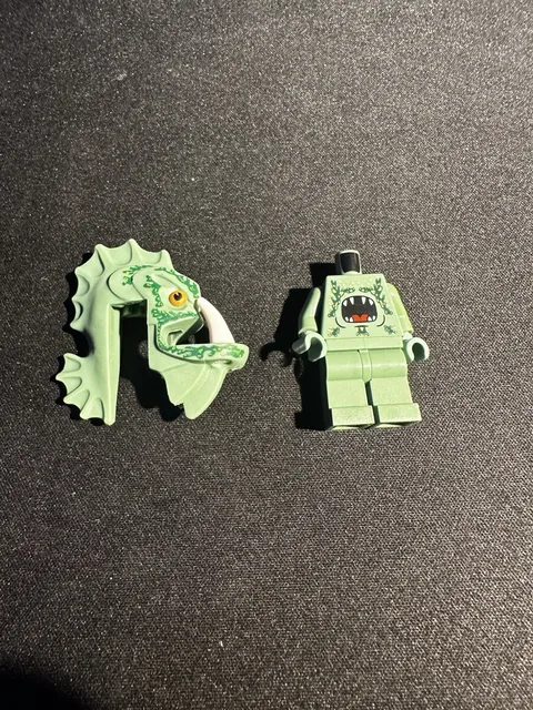 LEGO Atlantis Baracuda Guardian green fish minifigure 7985 7978