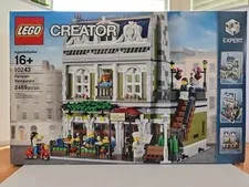 LEGO Creator Expert Parisian Restaurant Modular City 10243 New in Box Unopened