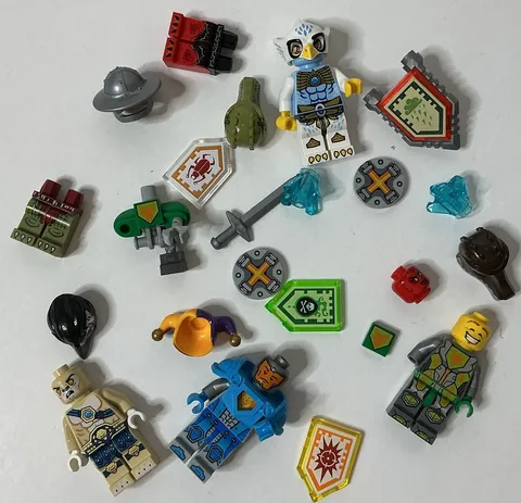 LEGO Minifigures, Parts & Accessories Lot: NEXO Knights, Legends Of CHIMA ~ READ