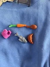 LEGO Lot of FRIENDS Minifigure Accessories Food, Plates Money