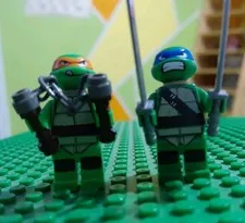 LEGO TMNT Leonardo & Michelangelo Minifigure Lot Ninja Turtles Weapons