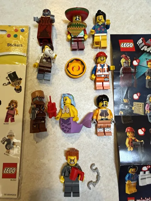 LEGO 9 MINIFIGURES The LEGO Movie Lot w/ Accessories Stickers Checklist 71004