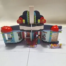 LEGO Friends Heartlake City Movie Theater (41448) incomplete