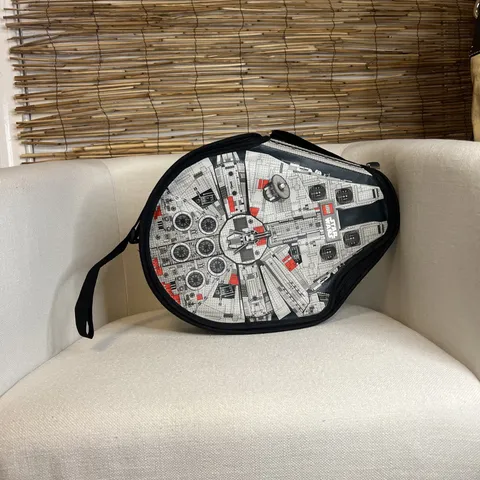 Legos Starwars Millenium Falcon Mini Carrying & Storage Case. maybe Also A Purse