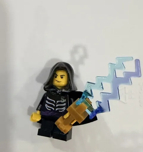 LEGO Young Lloyd Garmadon Minifigure njo038 From Set 9443 Rise Of The Snakes