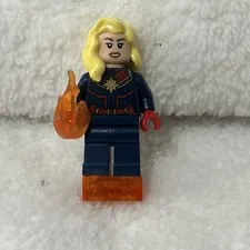 LEGO® Super Heroes Captain Marvel Minifigure Carol Danvers Marvels 76232 sh0911