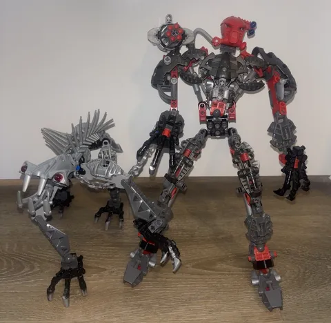 LEGO Bionicle Maxilos & Spinax 8924 Warriors 99% Complete Vintage Rare