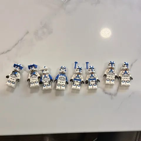 LEGO Star Wars Clone Trooper Minifigures Lot of 8 White & Blue Markings 501st