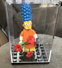 Lego Minifigure Date Night Marge The Simpsons Series 2 Collectible Figure 71009