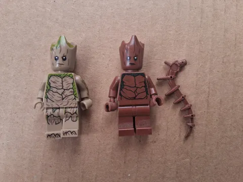 LEGO Marvel Guardians of the Galaxy Groot and Teen Groot Minifigures