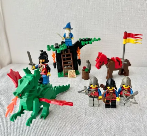 LEGO Minifigure 6020 6076 Magic Dragon Lot Set Bulk Sale