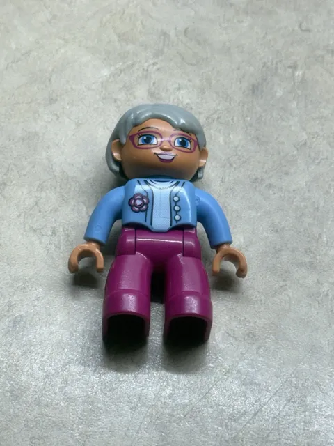 Lego Duplo  GRANDMA GRANDPARENT  FIGURE RARE