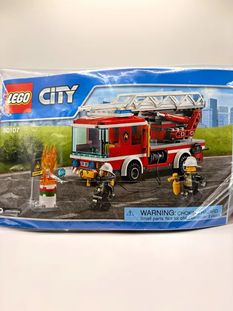 LEGO City Fire Ladder Truck 60107 Complete Set 214pcs Age 5-12 No Box