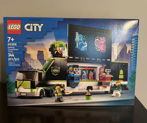 LEGO Gaming Tournament Truck (60388, retired)