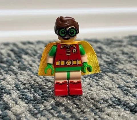 LEGO Robin The LEGO Batman Movie Super Heroes Minifigure