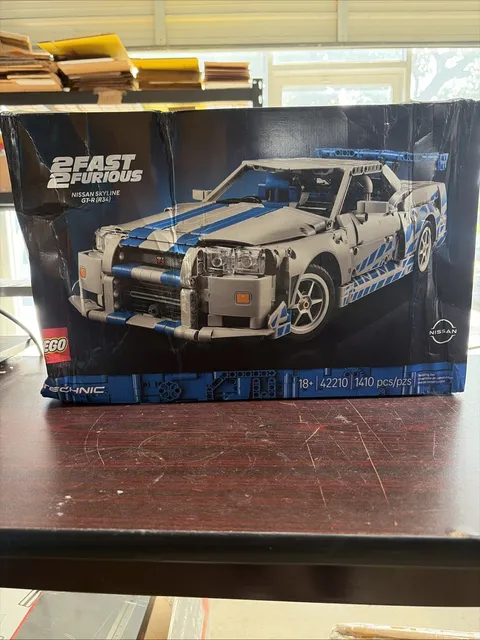 LEGO TECHNIC 2 Fast 2 Furious Nissan SKyline GT-R (R34) 42210 *New
