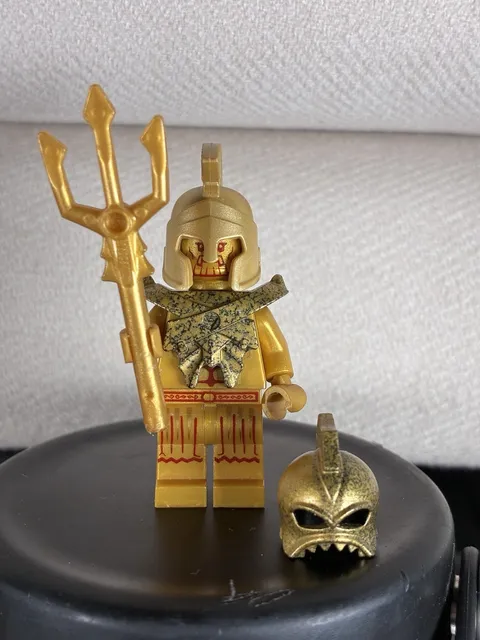 LEGO Atlantis Temple Statue Minifigure 7985 atl020 Poseidon Rare Retired