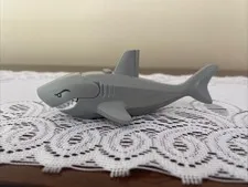 LEGO Large Shark Light Bluish Gray w/gills & white teeth 62605pb01c01