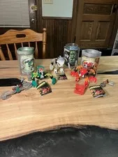 Lego Bionicles Lot If 3 (8563, 8564, 8565)  With Containers