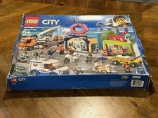LEGO 60233 City Donut Shop Opening w/ Toy Store, Coffee Cart, News Van, Taxi NEW