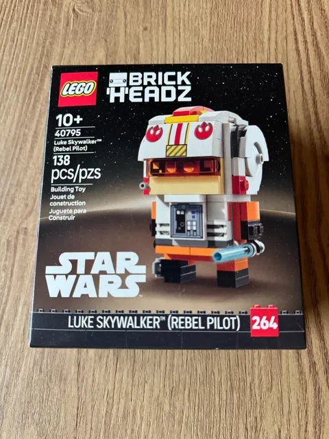 LEGO Brickheadz 40795 Luke Skywalker (Rebel Pilot) NEW/SEALED