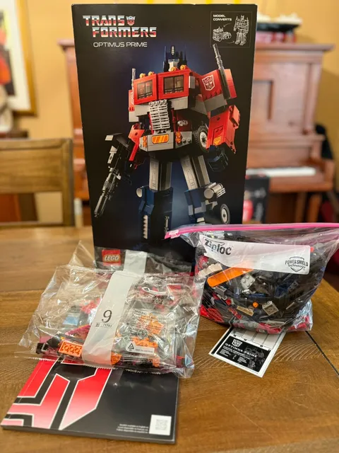 LEGO Transformers Optimus Prime, 10302, Used, 100% Complete
