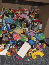 Bulk Lego 10lbs Assorted Bricks And Pieces, Clean W/ Multiple Minifigures 