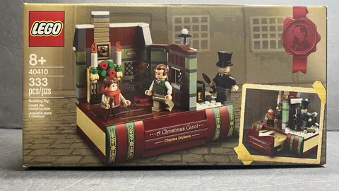 Retired LEGO 40410 Charles Dickens Tribute. A Christmas Carol FREE SHIPPING
