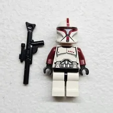 Lego Clone Trooper Captain Minifigure 75021 Star Wars Republic Gunship Cracks