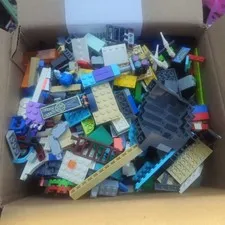 LEGO Bulk Lot 6 lb Very Random Mixed Bricks Parts Plates Accessories Pieces
