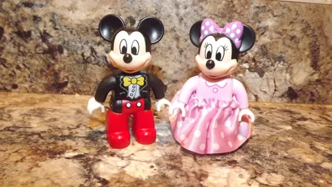 Lego Duplo Disney Mickey and Minnie Mouse Pink Dress Set 10597 Birthday Figures