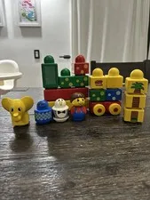 VTG Lego Duplo Primo Baby Toddler People Animals Set