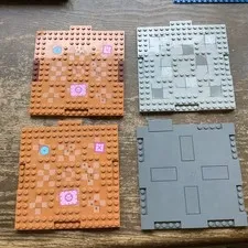LEGO 4 Mixed Colors 16 X 16 DOT 5 x 5 INCH PLATES PLATFORMS BASEPLATES