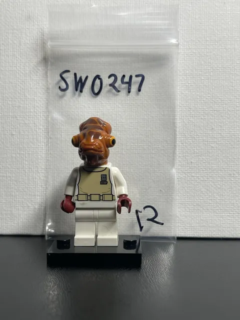 Star Wars LEGO Minifigure Admiral Ackbar SW0247
