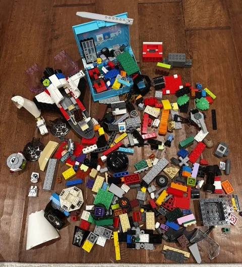 Lego Mixed Lot 1 Lb Bag Star Wars And More Random Pieces And Parts To Sets