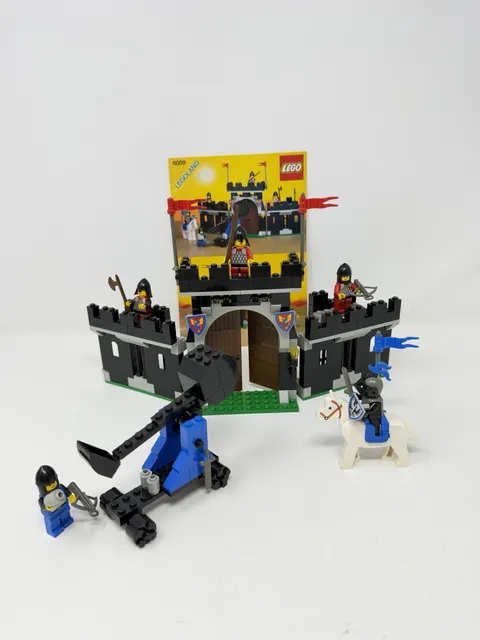 LEGO 6059 Knight’s Stronghold Castle Black Knights 100% Complete Manual