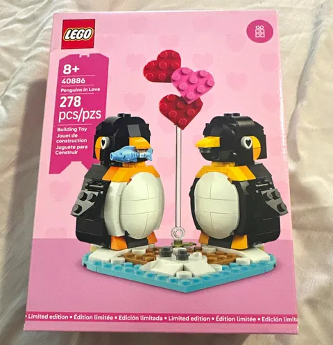 LEGO Penguins in Love 40886 Limited Edition Seasonal Set 278 pcs Age 8+