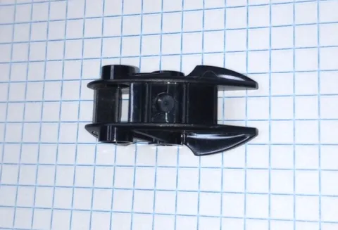 1 Lego 44847 Bionicle Foot or Sports Hockey Skate Black Large Figure part IRL pc