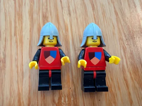 LEGO Classic Castle Knight Knights Tournament    0016 383 6083 LOT OF 2!