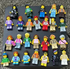 LEGO Minifigures Lot of 26 Assorted Characters Minifigure Figures