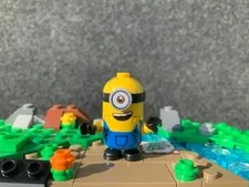 LEGO Minions Stuart mnn005 Minifigure Blue Overalls