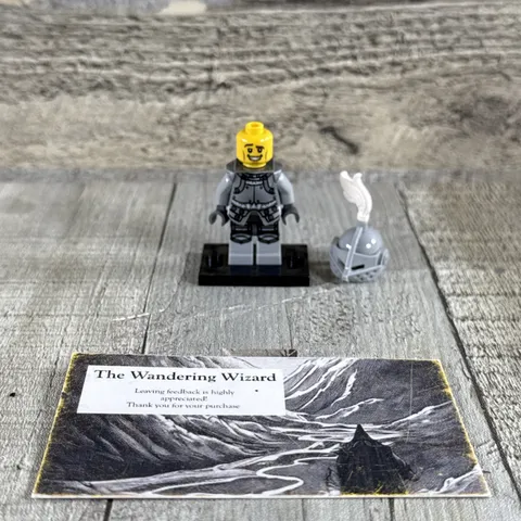 LEGO Heroic Knight No Shield Plume Sword Collectible series CMF 9 Minifigure Min