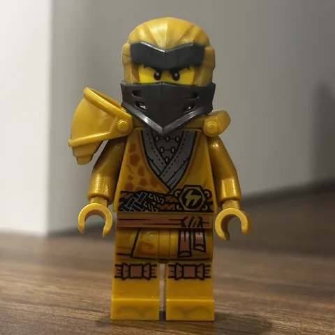 LEGO Ninjago Cole njo0651 Minifigure 10th Anniversary Golden Ninja